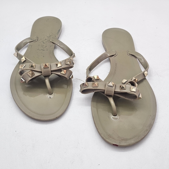 Valentino Garavani Rockstud PVC Jelly Thong Sandal Size 41 (US 10.5–11) - Picture 4 of 11